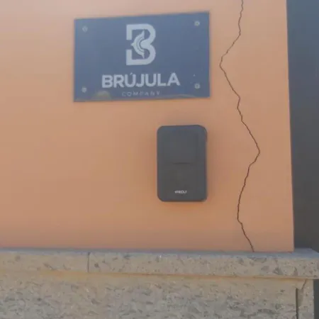 Con Piscina Y Jacuzzi Villa Corralejo